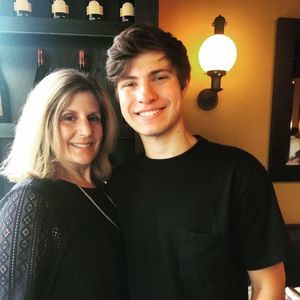 Meet your Posher, Ross